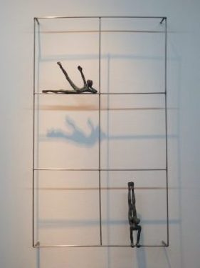 Acróbatas VIII. 2016. Estructura de acero. figuras de bronce 18 y 21 cm