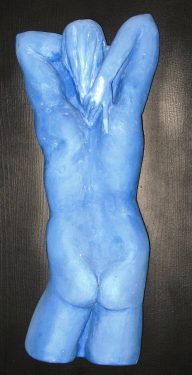Torso en azul. 2016 / Escayola sobre madera de 37 cm.